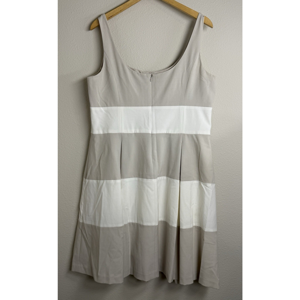 Lauren Ralph Lauren Dress Women 16 Beige White Colorblock Fit & Flare Sleeveless - Picture 3 of 7